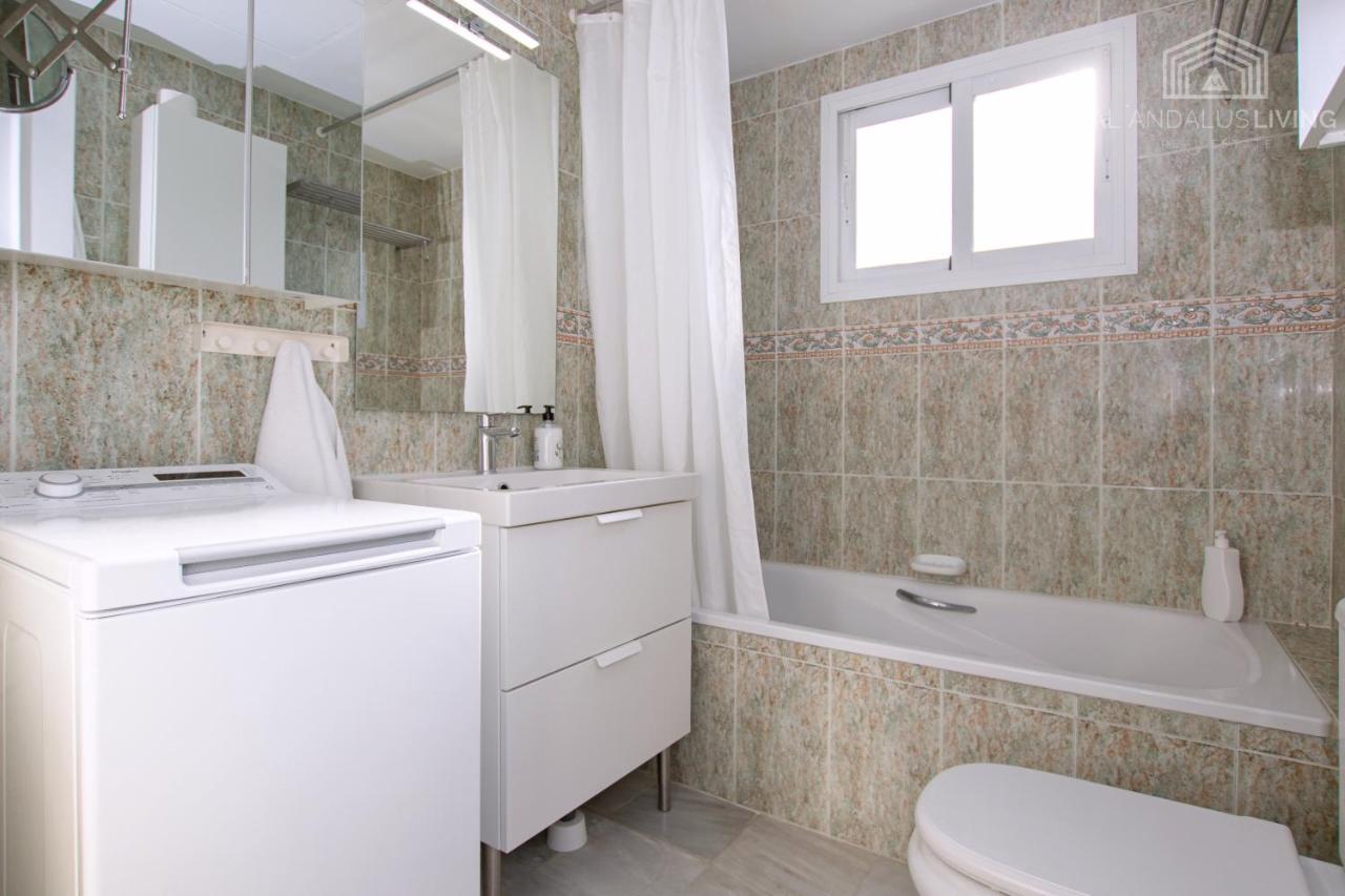 Scandinavian Style Apartment With Amazing Sea Views And South West Facing Sunny Terrace In Miraflores Walking Distance To The Beach! Málaga Kültér fotó