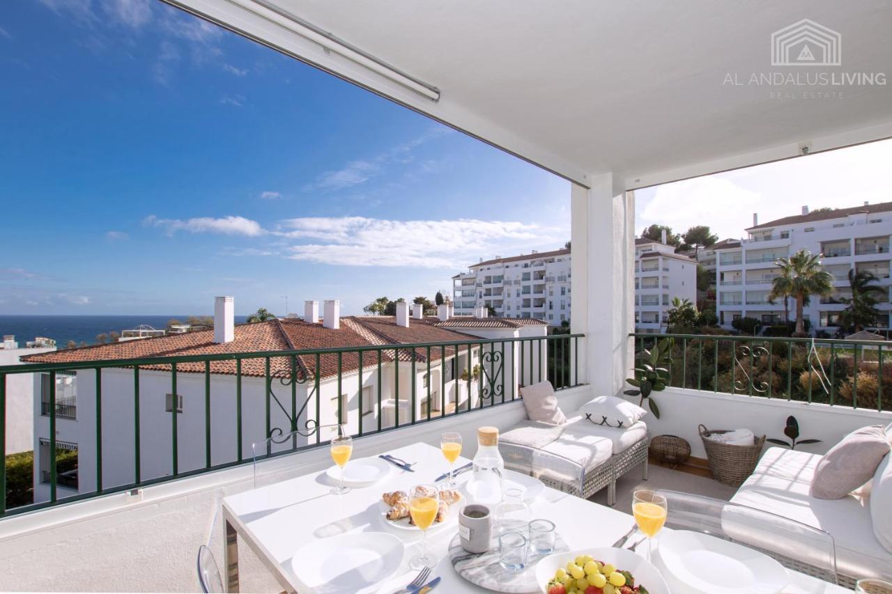 Scandinavian Style Apartment With Amazing Sea Views And South West Facing Sunny Terrace In Miraflores Walking Distance To The Beach! Málaga Kültér fotó